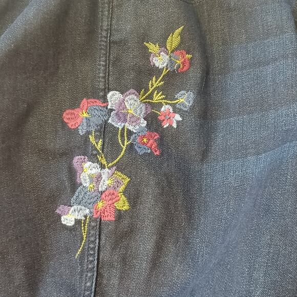 J. JILL AUTHENTIC FIT SLIM ANKLE Jeans Size 28W Dark Wash Denim Embroidered NEW - Picture 3 of 9